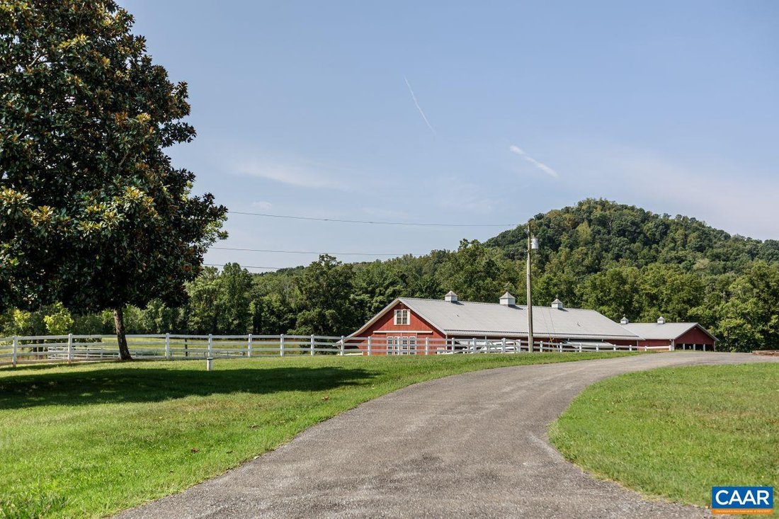 Farm Ranch in Amherst, Virginia, United States 5 - 18832152