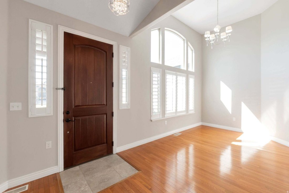 House in West Jordan, Utah, United States 4 - 18832701
