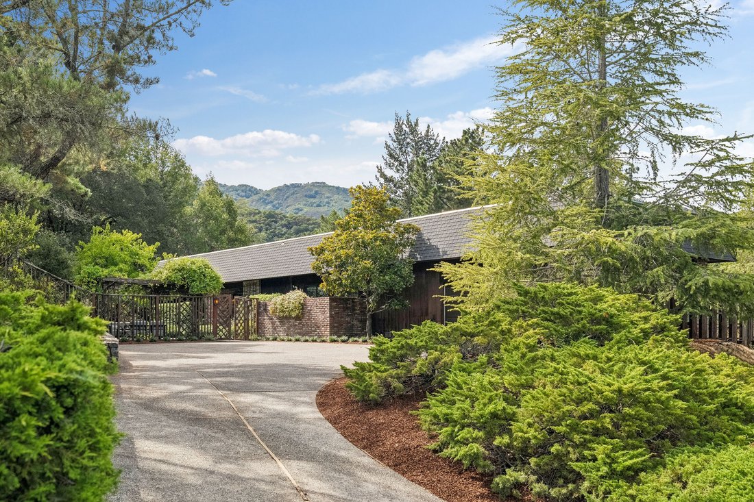 House in Novato, California, United States 1 - 18831129