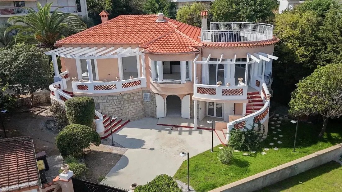 Maison à Fontmerle, Antibes, France 1 - 18831223