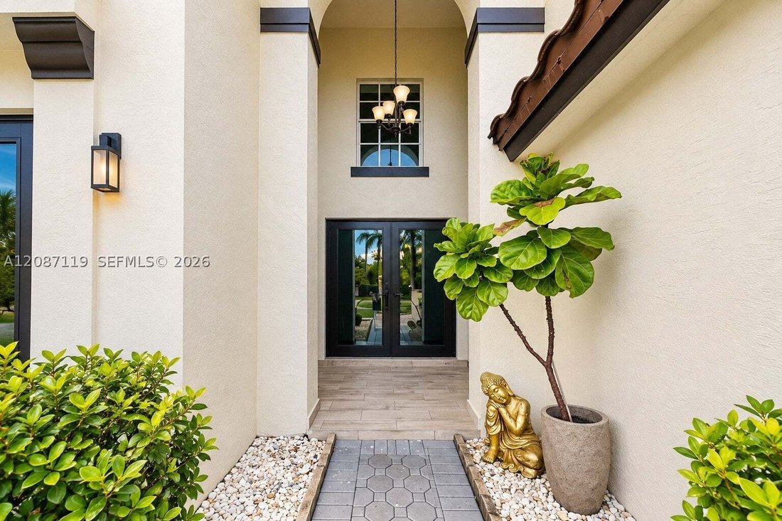 House in Miami, Florida, United States 2 - 18832741