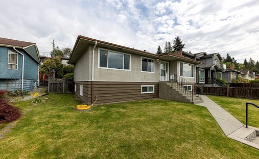 House in Burnaby, British Columbia, Canada 1