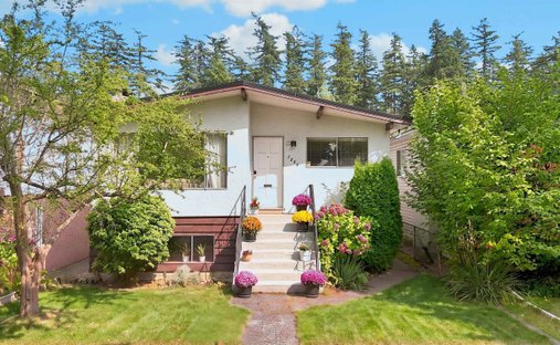 House in Vancouver, British Columbia, Canada 1