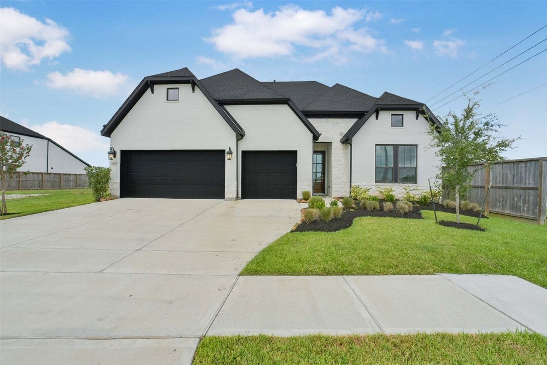 House in Friendswood, Texas, United States 2 - 18835710