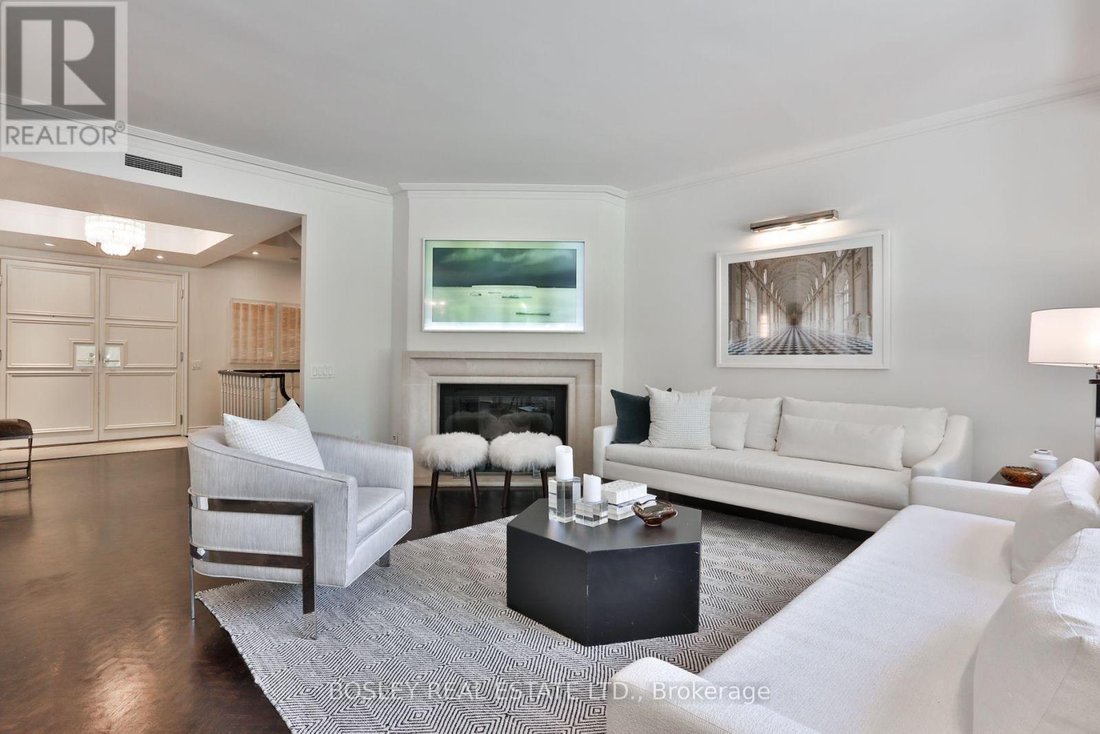 Condo in Toronto, Ontario, Canada 2 - 18835843