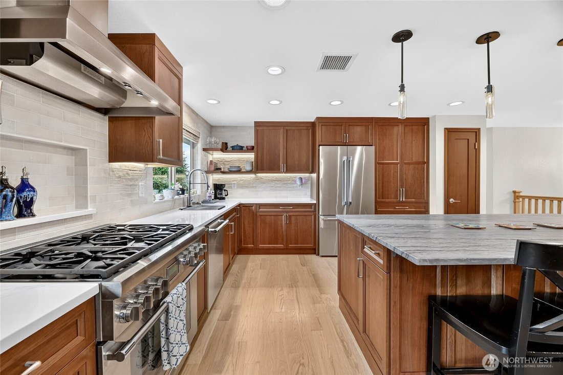 House in Burien, Washington, United States 4 - 18836329