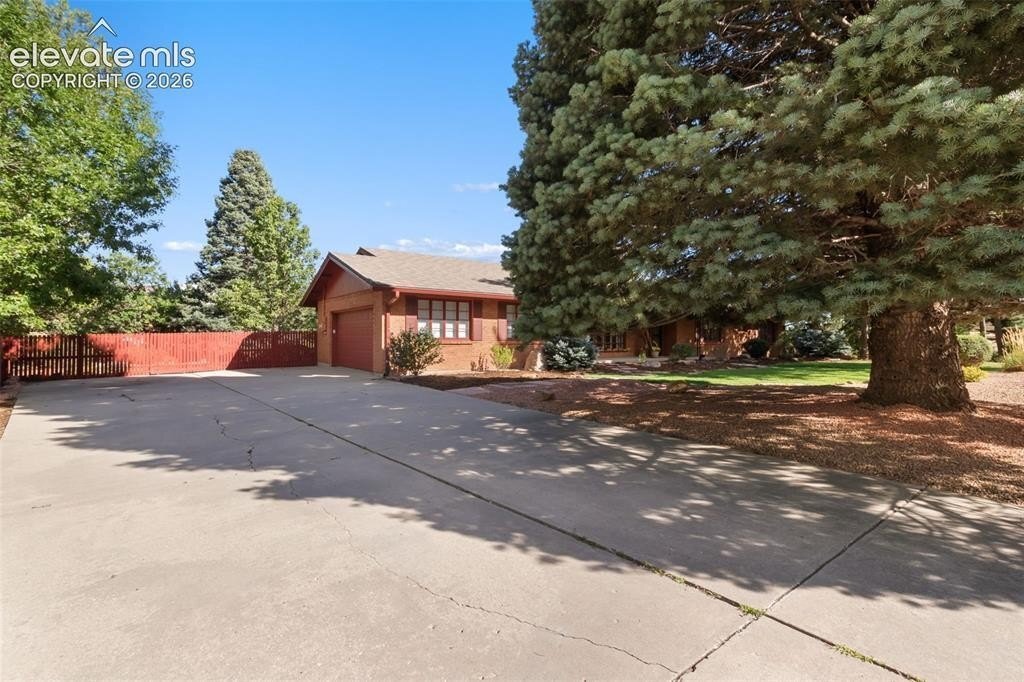 Casa en Colorado Springs, Colorado, Estados Unidos 3 - 18835877