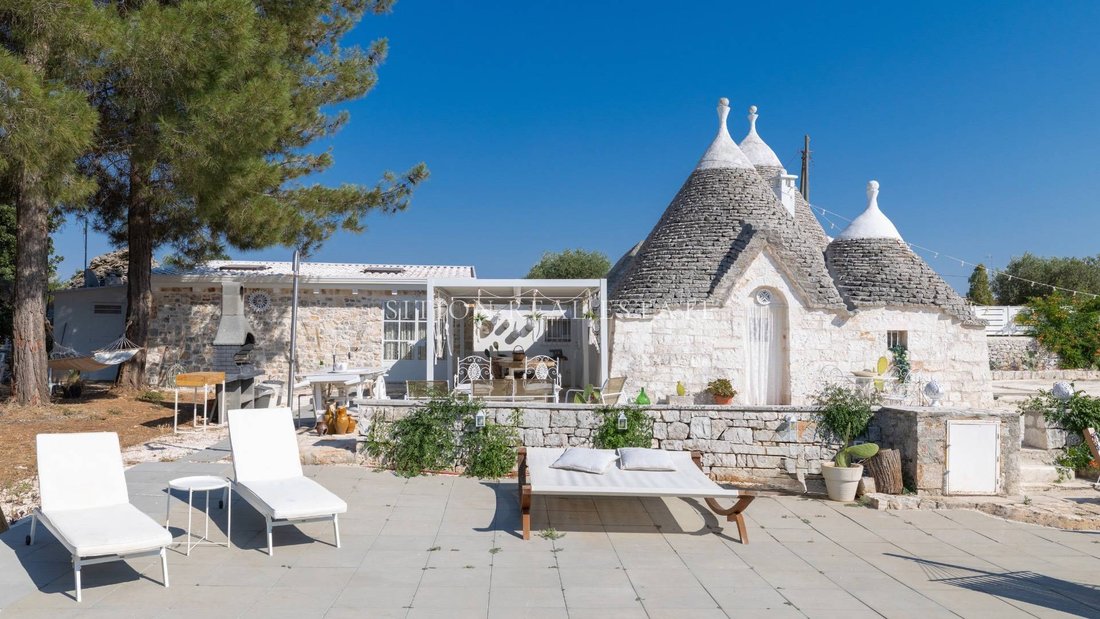Villa in Castellana Grotte, Apulien, Italien 1 - 18835731
