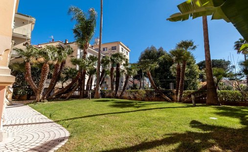 Villa a Taggia, Liguria, Italia 1