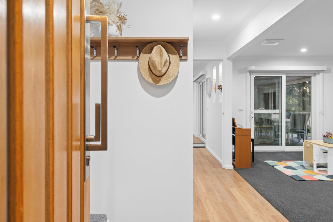 House in Jerrabomberra, New South Wales, Australia 2 - 18835963