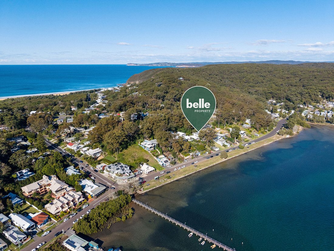 House in Hardys Bay, New South Wales, Australia 4 - 18835954