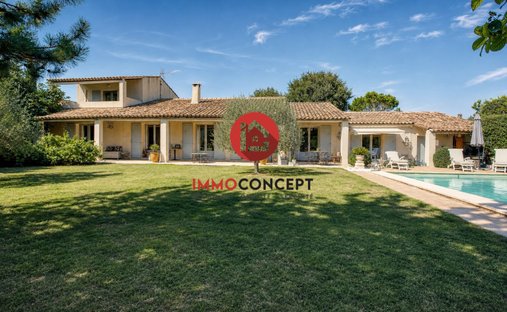 Villa in Sud, Les Angles, France 1