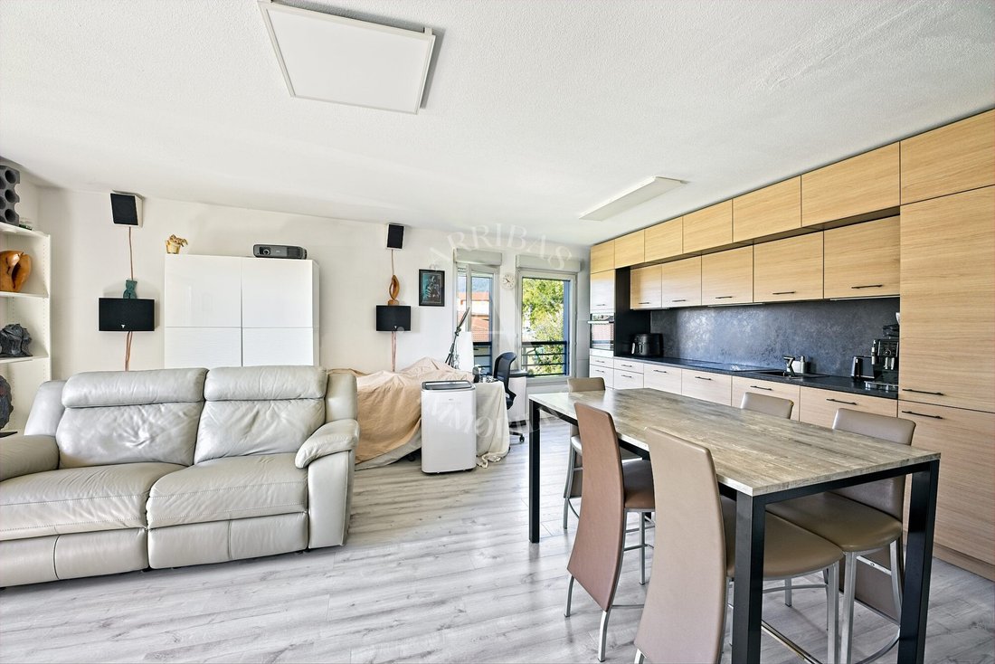 Apartamento en Cessy, Auvernia-Ródano-Alpes, Francia 2 - 18836220