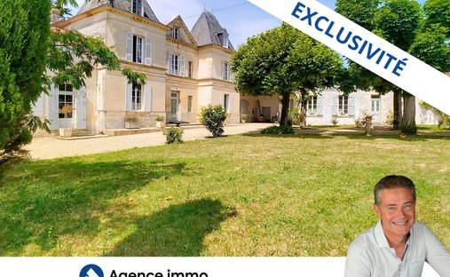 House in Cravans, Nouvelle-Aquitaine, France 1