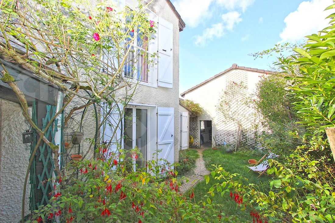 House in Jouy Centre-Petit Jouy, Jouy-en-Josas, France 3 - 18836208