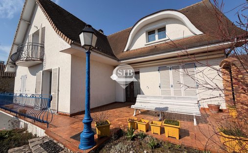 House in Longjumeau, Ile-de-France, France 1