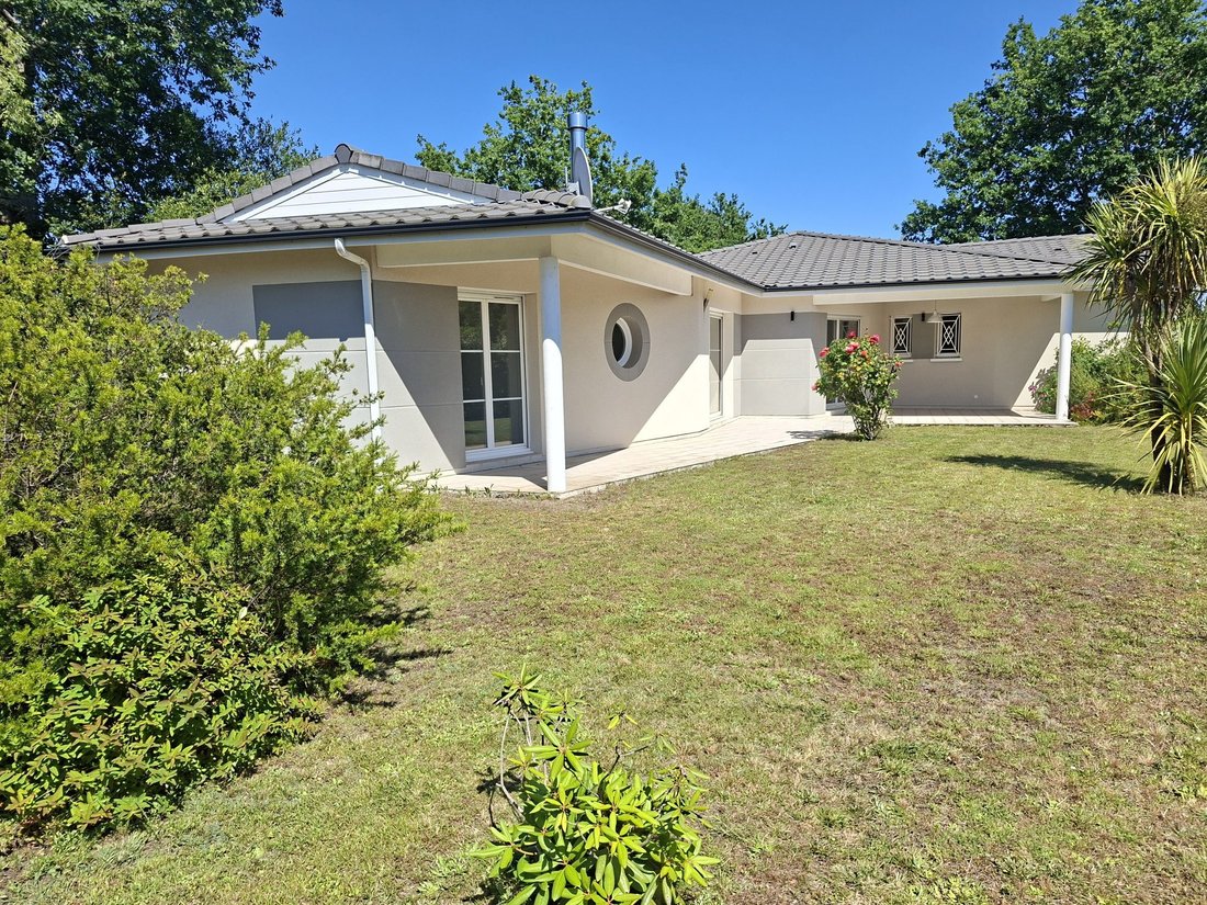 House in Nord Est, Andernos-les-Bains, France 1 - 18012193