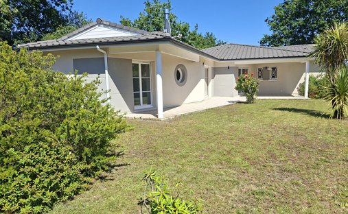 House in Nord Est, Andernos-les-Bains, France 1