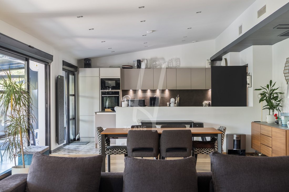 Villa in La Seille-Rive Gauche, Marly, France 4 - 18836055