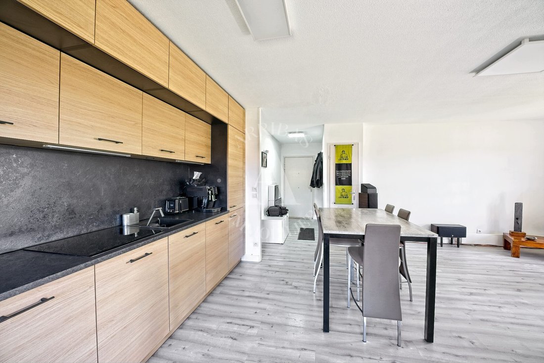 Apartamento en Cessy, Auvernia-Ródano-Alpes, Francia 4 - 18836220