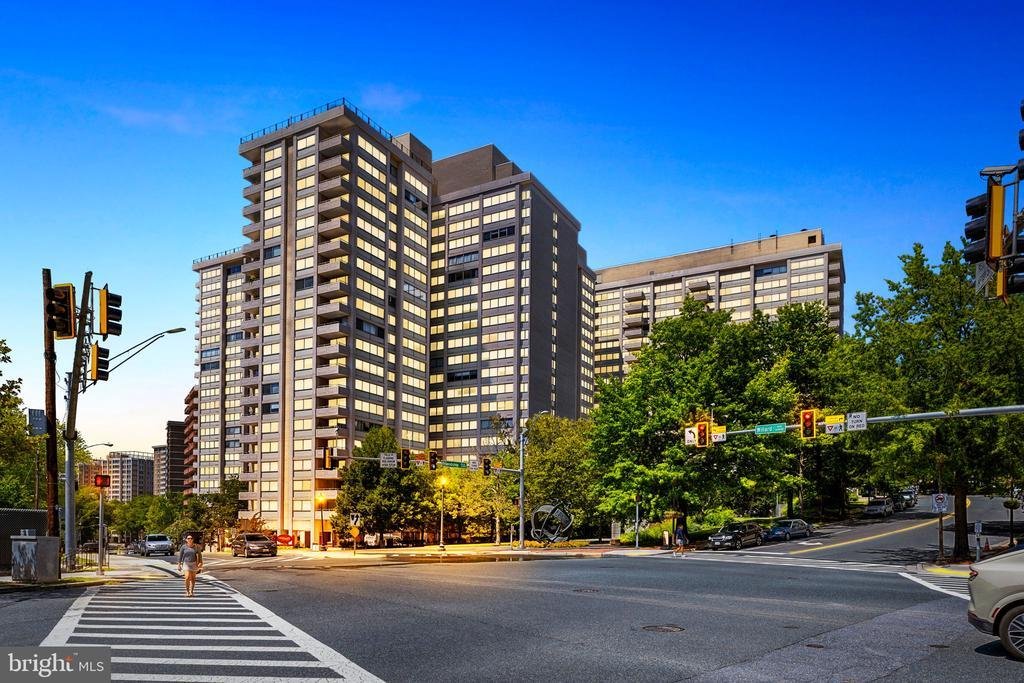 Condo in Chevy Chase, Maryland, United States 1 - 18836084