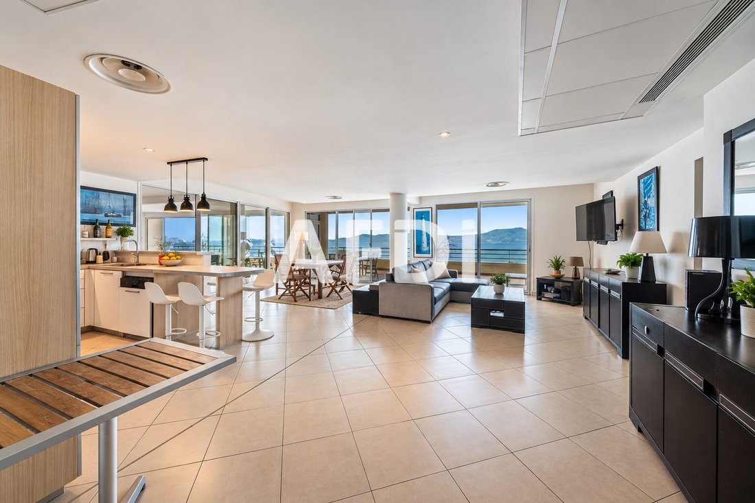 Appartement à Fort-de-France, Fort-de-France, Martinique 1 - 18068898