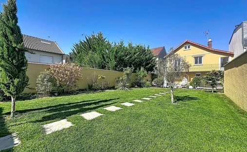 Maison à Grenouillère-Marnois-Rive de Marne, Noisy-le-Grand, France 1
