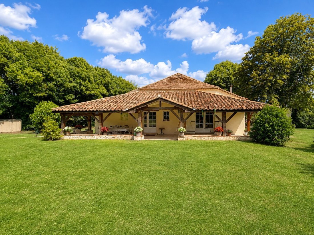 Casa a Monclar, Nuova Aquitania, Francia 1 - 18836017