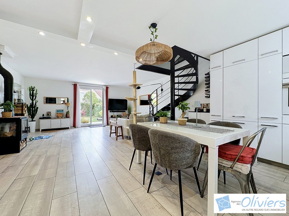 Casa a Villaroy, Guyancourt, Francia 2 - 18836041