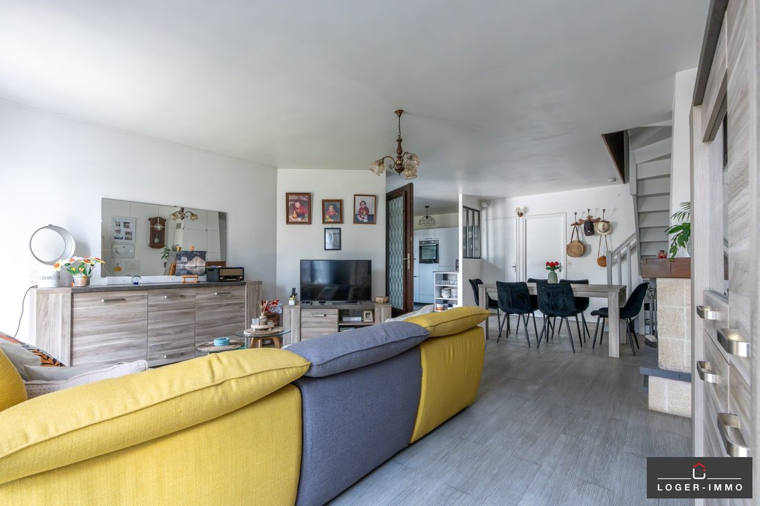 House in Neuilly-Plaisance, Ile-de-France, France 5 - 18836101