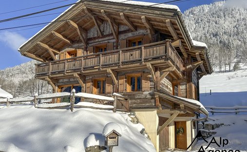 Chalet in Morzine, Auvergne-Rhône-Alpes, France 1