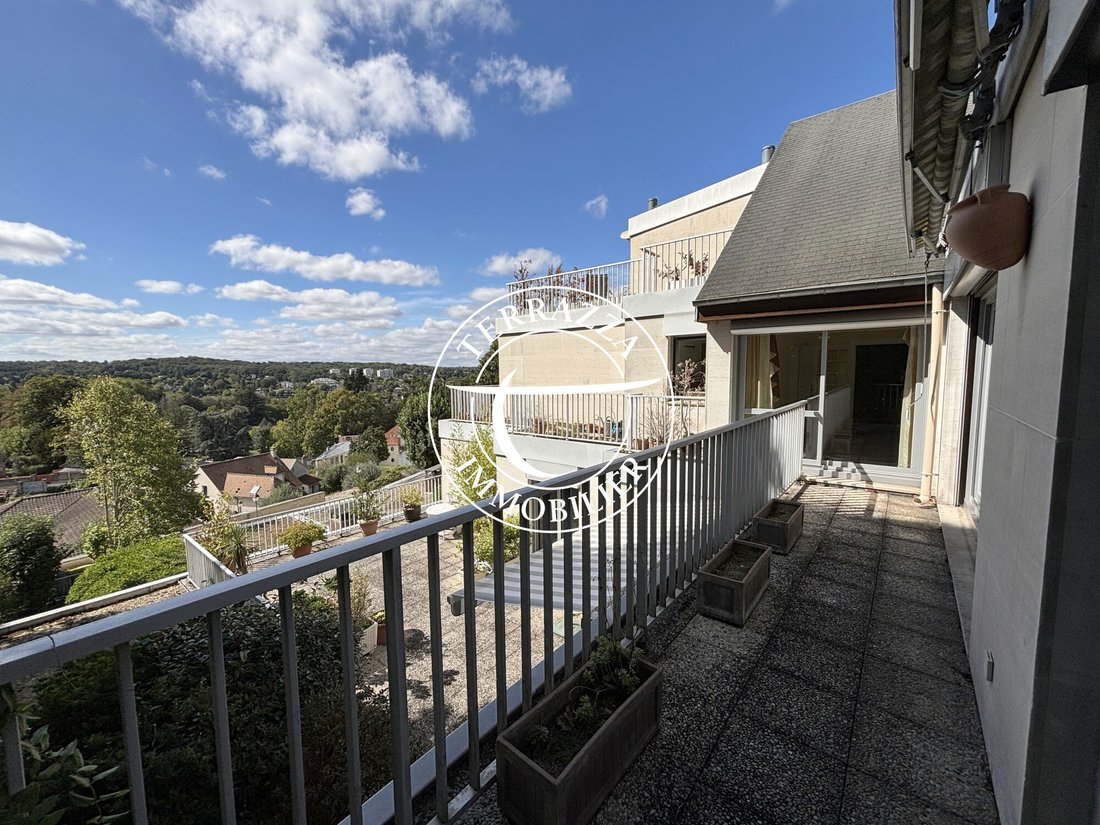 Apartamento en Bourg-La Feuillaume Nord, La Celle-Saint-Cloud, Francia 5 - 18836132