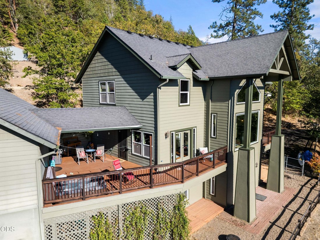 Casa a Shady Cove, Oregon, Stati Uniti 1 - 18836794
