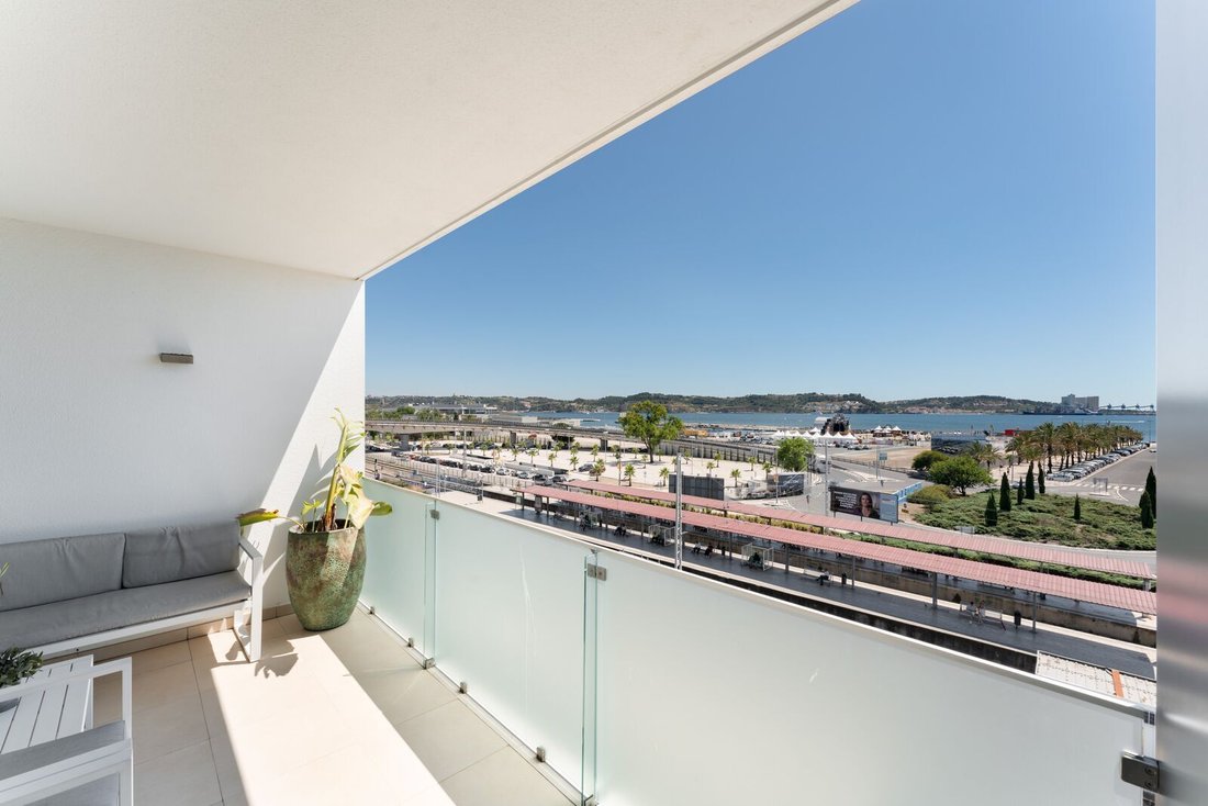 Apartment in Alges, Linda-a-Velha e Cruz Quebrada-Dafundo, Lisbon, Portugal 3 - 16466306
