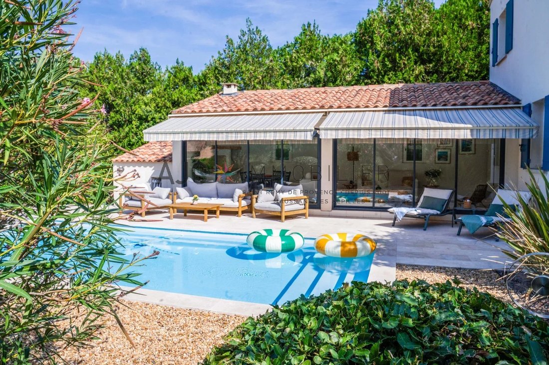 House in Saint-Rémy-de-Provence, Provence-Alpes-Côte d'Azur, France 4 - 18230863