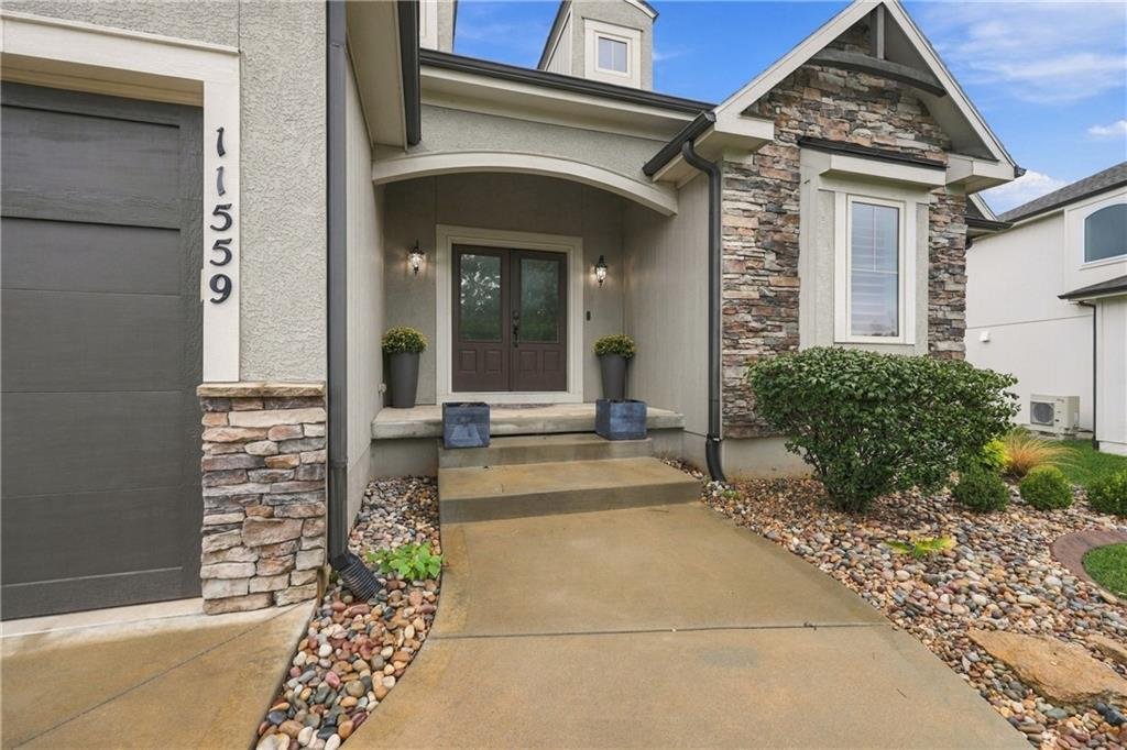House in Olathe, Kansas, United States 2 - 18837321