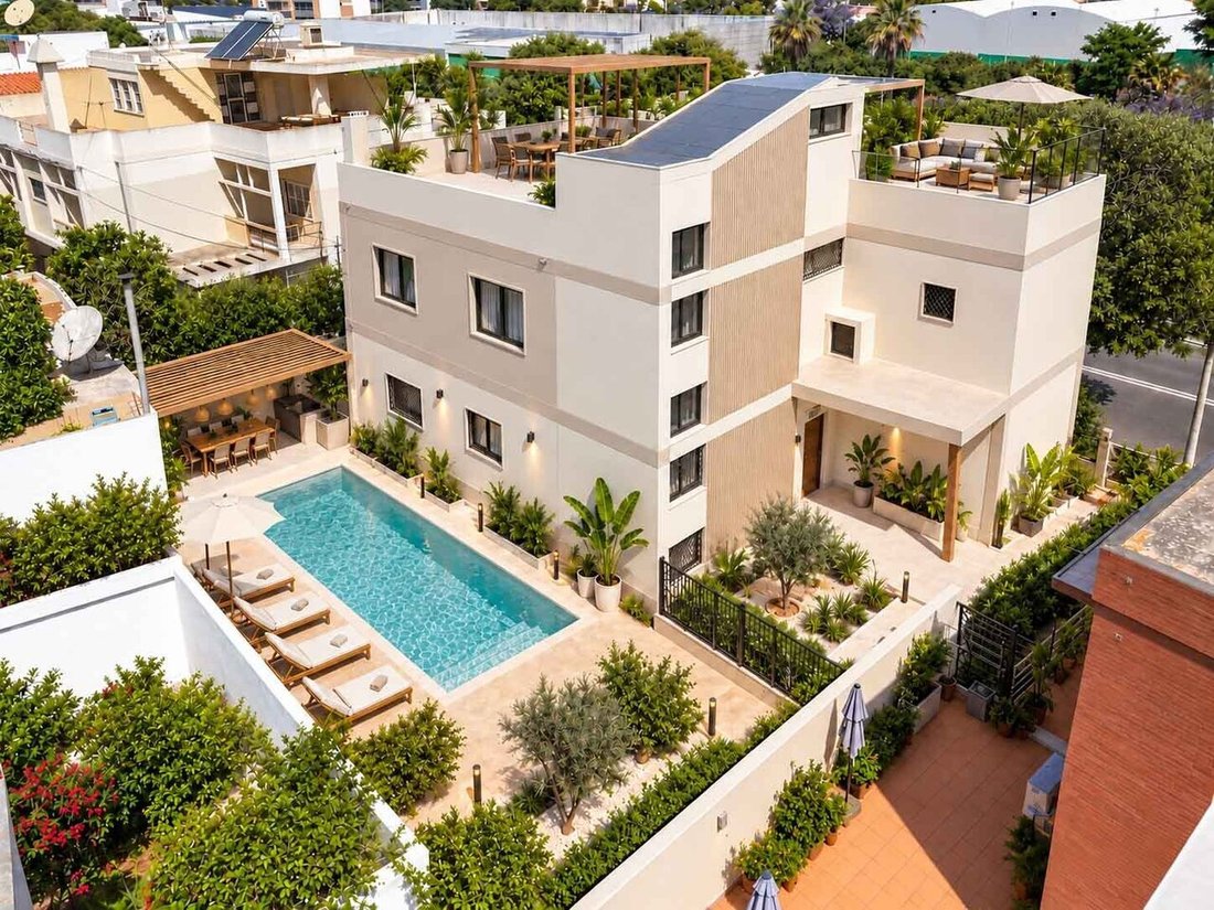 Estate in Portimao, Algarve, Portugal 1 - 18837586