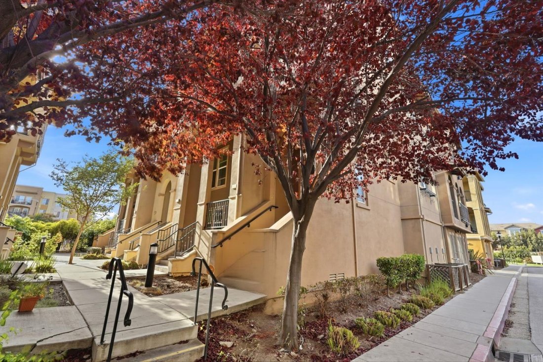 Townhouse in Milpitas, California, United States 2 - 18836537