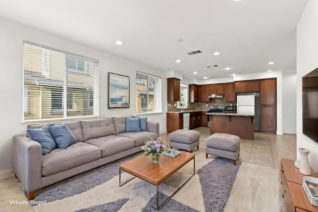 Townhouse in Milpitas, California, United States 1 - 18836537