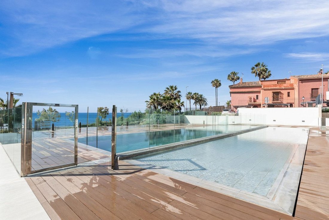 Appartamento a Estepona, Andalusia, Spagna 2 - 18836621
