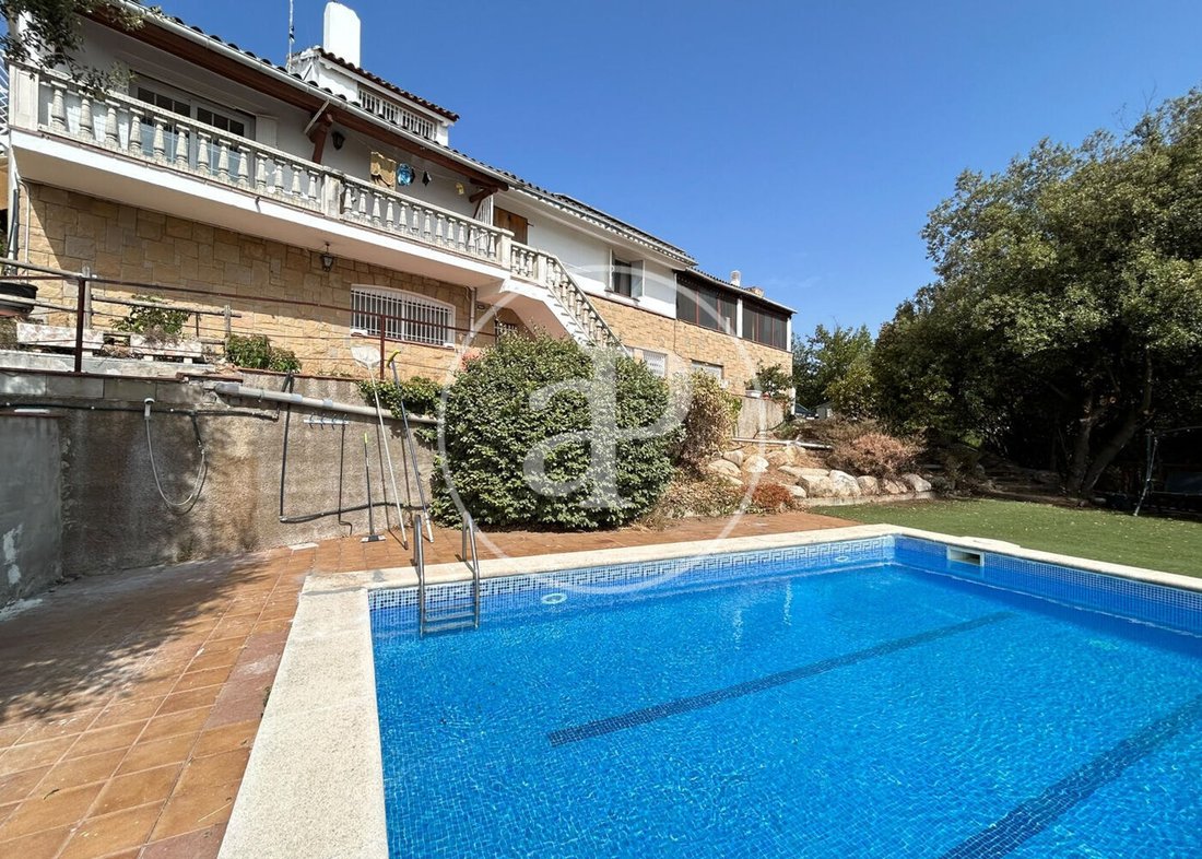 Villa in Matadepera, Catalonia, Spain 3 - 15270326