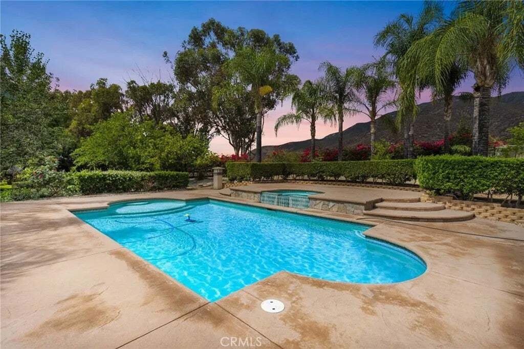 Maison à Rancho Cucamonga, Californie, États-Unis 2 - 18837036