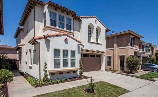 Townhouse in Signal Hill, California, United States 1