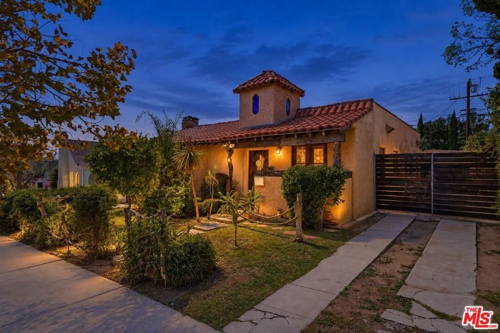 House in Los Angeles, California, United States 1 - 18836770