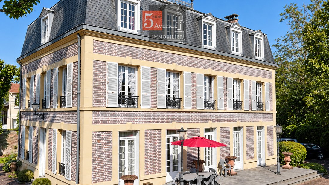 Maison à Gouvieux, Hauts-de-France, France 1 - 17091679