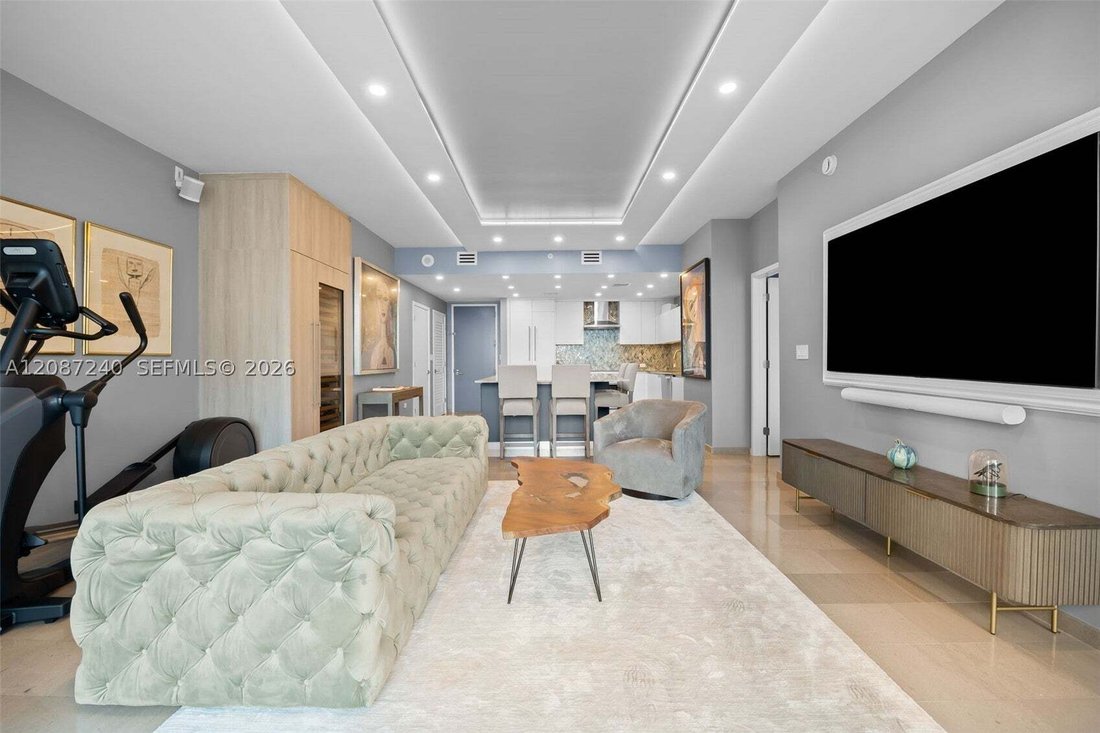 Appartement à Miami, Floride, États-Unis 5 - 18837156