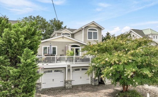 House in Ship Bottom, New Jersey, United States 1