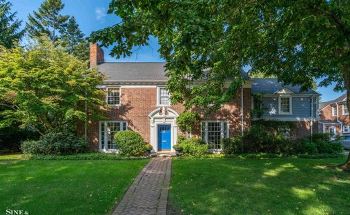 House in Grosse Pointe Shores, Michigan, United States 1
