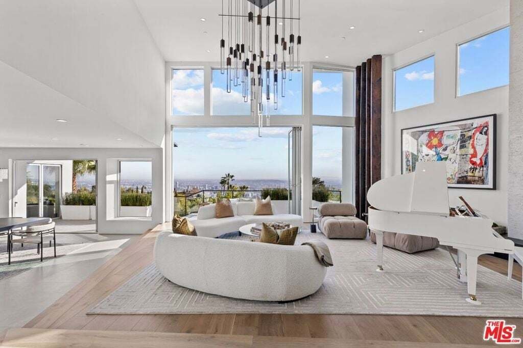 House in Los Angeles, California, United States 1 - 18836771
