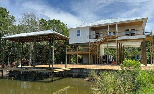 House in Bay St. Louis, Mississippi, United States 1